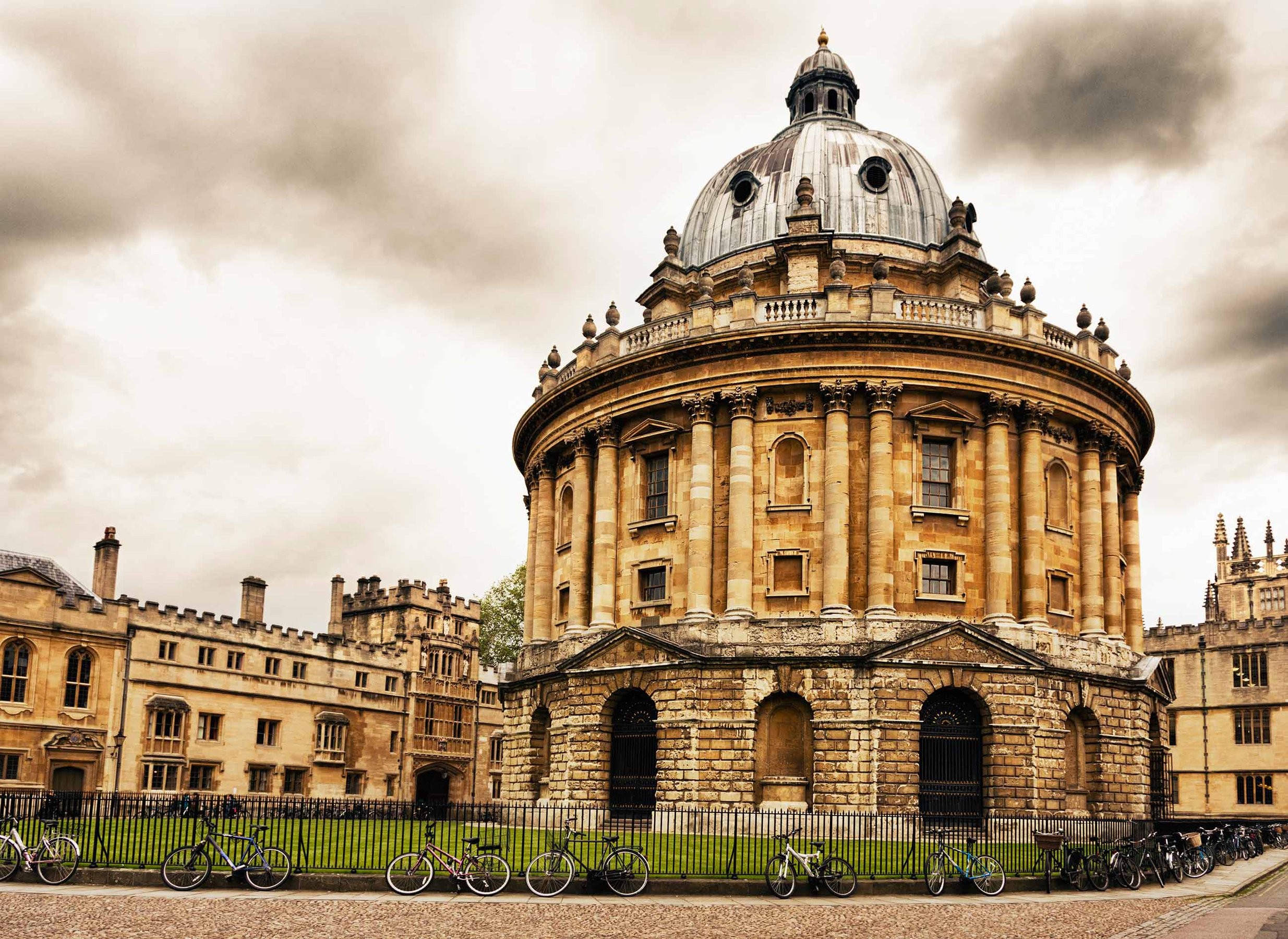 An angled view of the dome in Radcliffe Square at Oxford University on a cloudy day