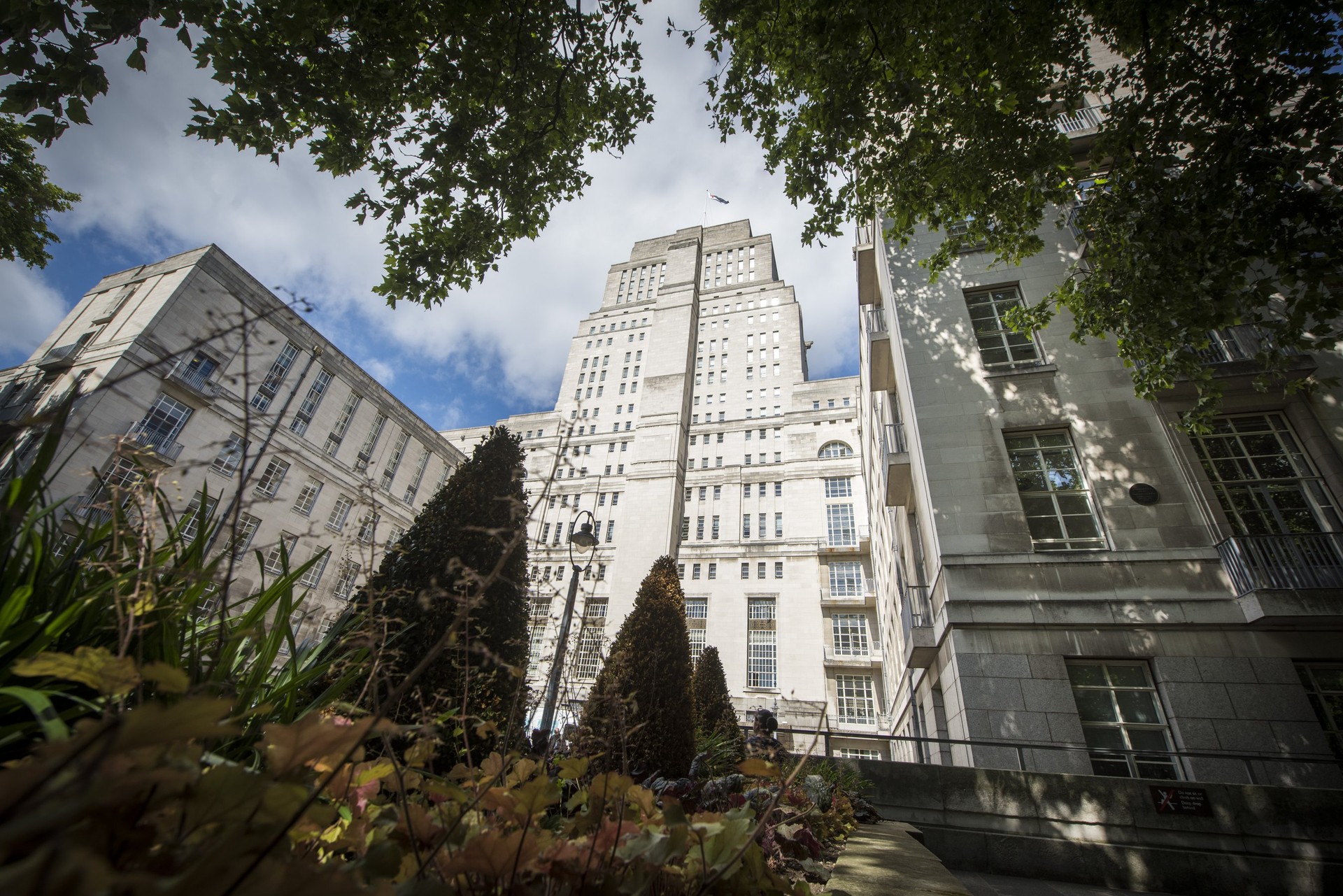 Image of the Senate Building at the University of London